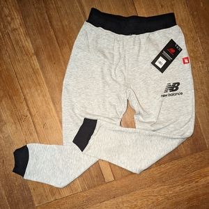 NWT boys small 8 New Balance fleece jogger pants S